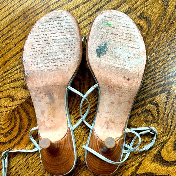 Lilly Pulitzer Parigi silver bow, ankle strap wood heel sandal size 7 1/2 - Picture 4 of 5